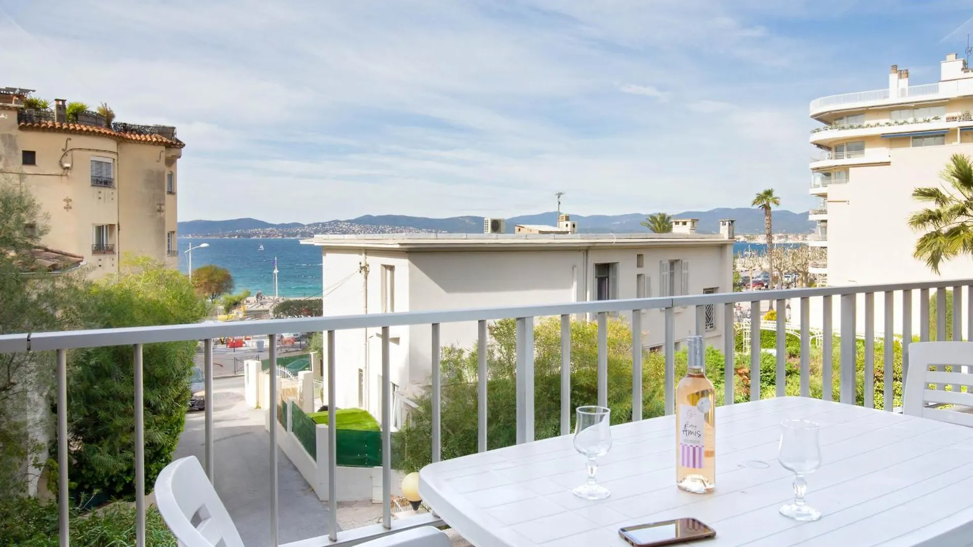 Studio 2 Pers Climatise, Proche Plage Et Commerces, Wifi - Fr-1-466A-24 Saint-Raphael  0*, Saint-Raphael (Var)